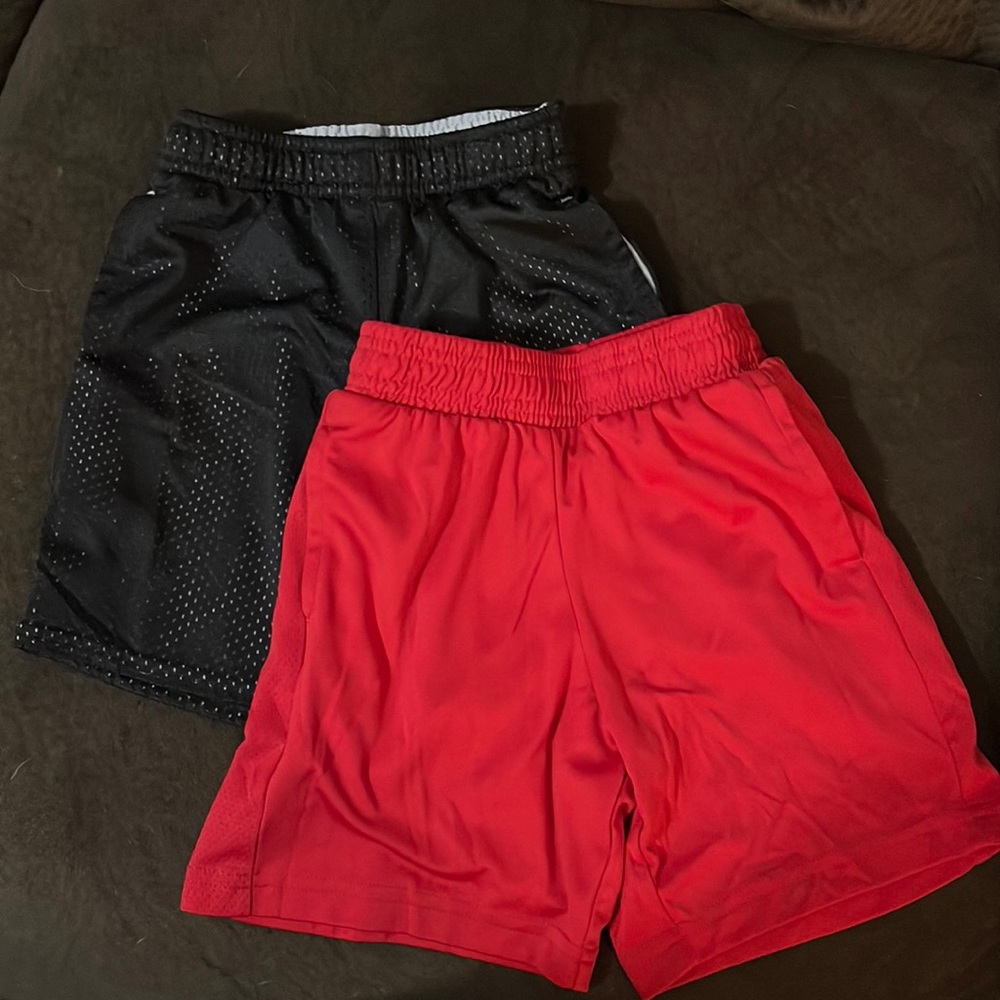Three pair of size 4/5 boys shorts